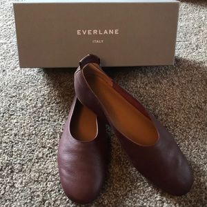 Everlane Day Glove shoe Flat in Burgundy. Worn 1x!